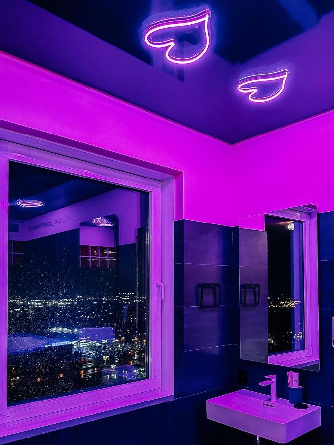 شقة Sky Deep Jacuzzi 30 Floor كلابيدا المظهر الخارجي الصورة