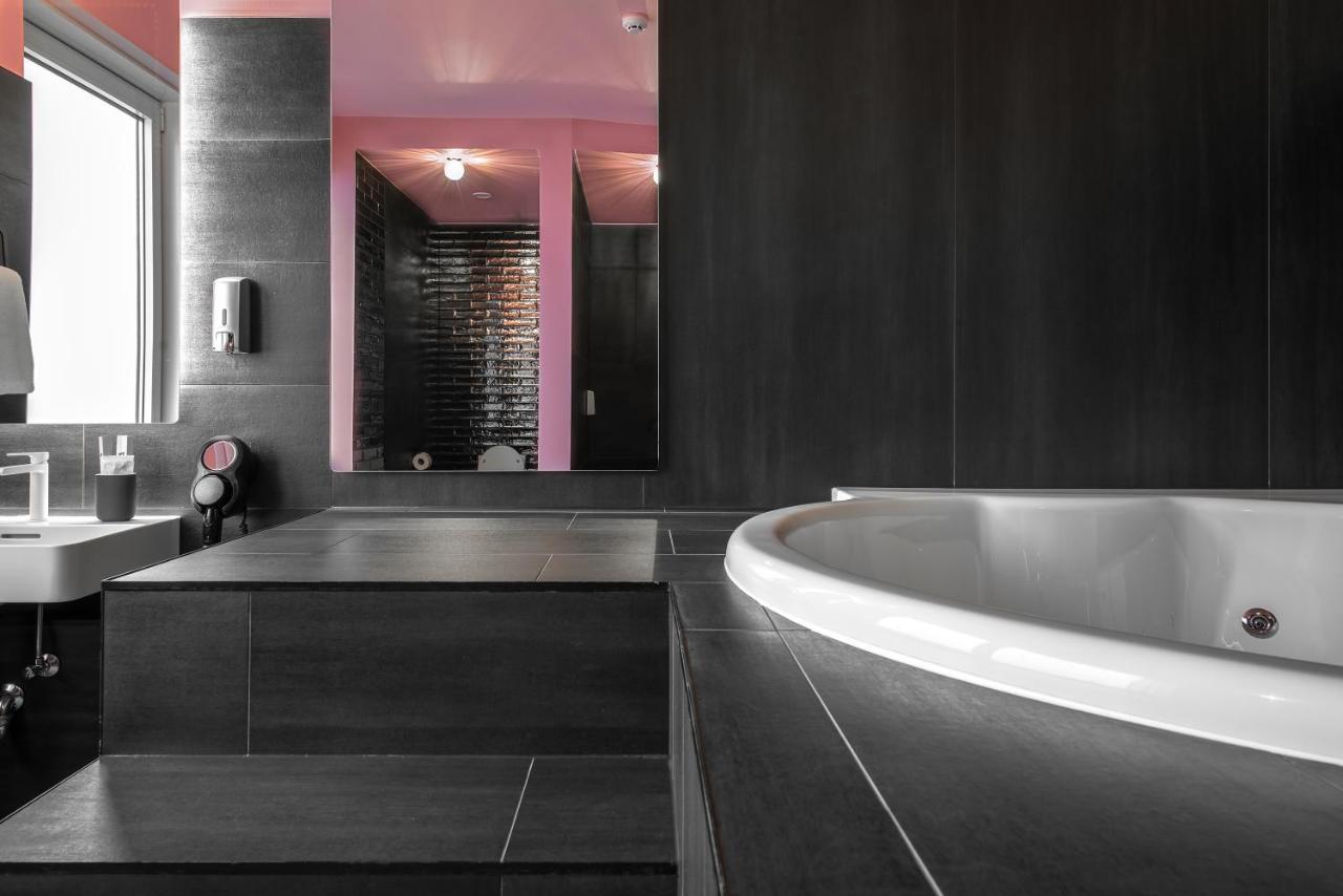 شقة Sky Deep Jacuzzi 30 Floor كلابيدا المظهر الخارجي الصورة